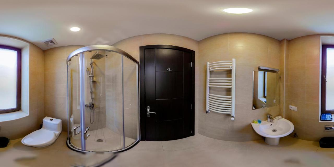 Crystal Town House Villa Bakuriani Bagian luar foto