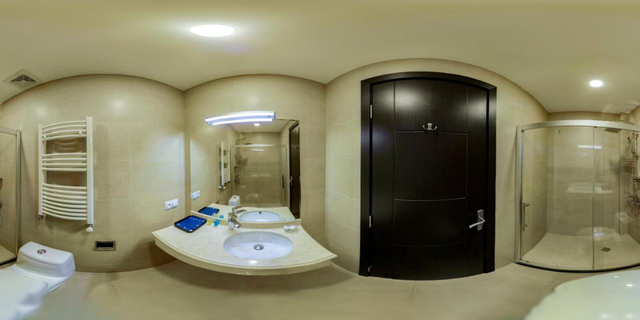 Crystal Town House Villa Bakuriani Bagian luar foto