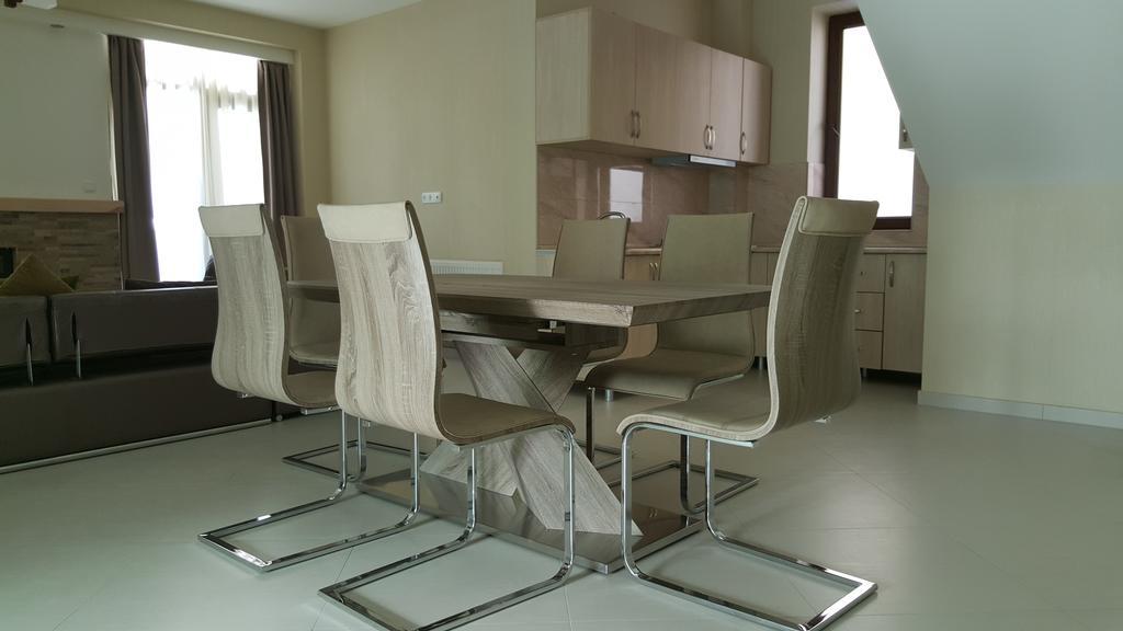 Crystal Town House Villa Bakuriani Bagian luar foto