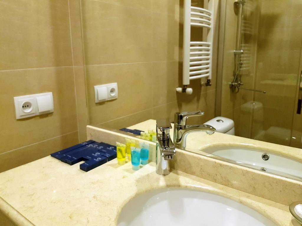 Crystal Town House Villa Bakuriani Bagian luar foto