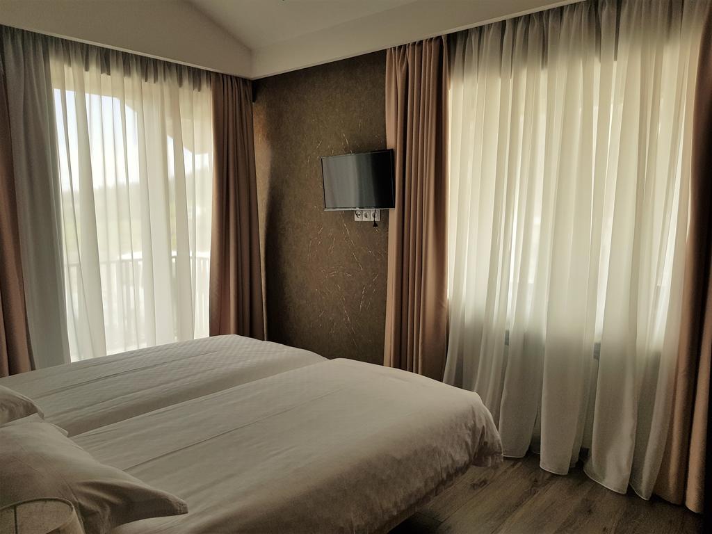 Crystal Town House Villa Bakuriani Bagian luar foto