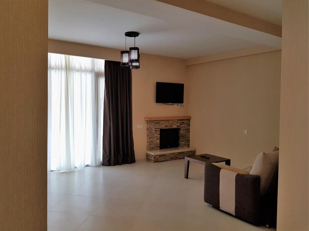 Crystal Town House Villa Bakuriani Bagian luar foto